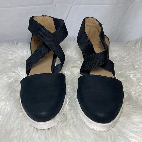 Naturalizer Raleigh Black Strappy Slip On Sandals Sz 9 - Picture 3 of 7